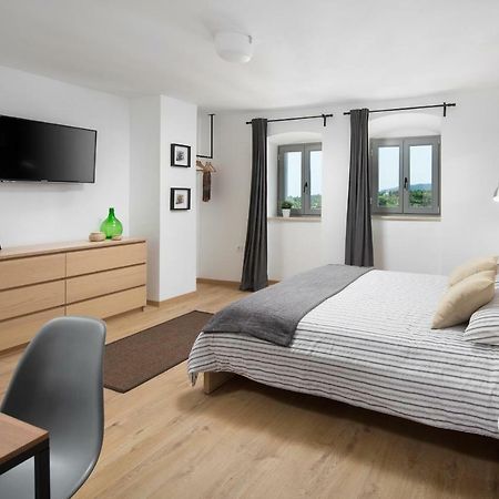 Lemechi Casa San Marco Hotell Labin  Eksteriør bilde